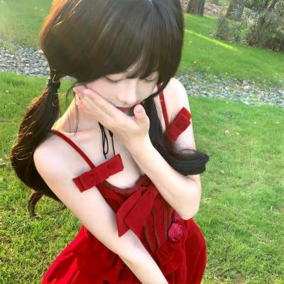 踉跄女孩海报